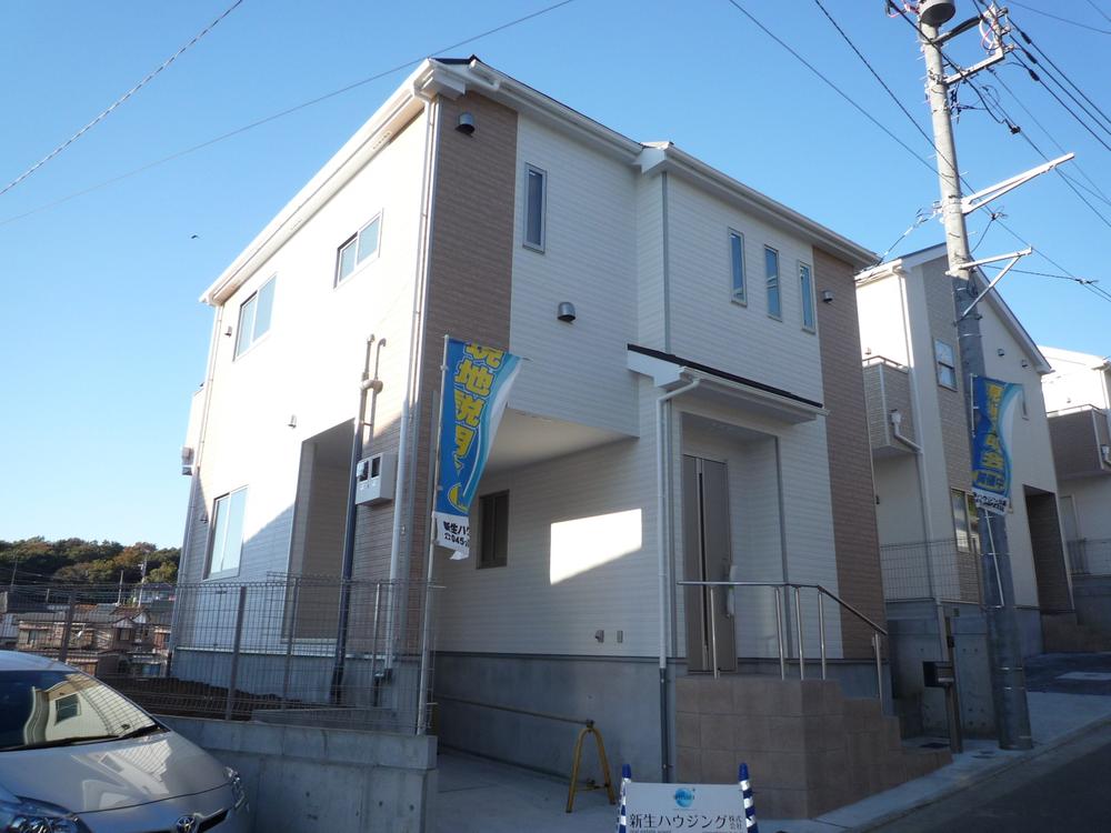 Local photos, including front road