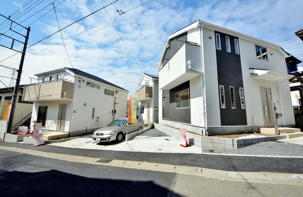 Local appearance photo