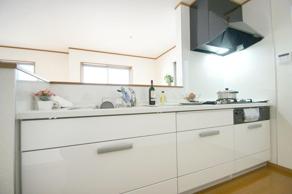 Same specifications photo (kitchen)