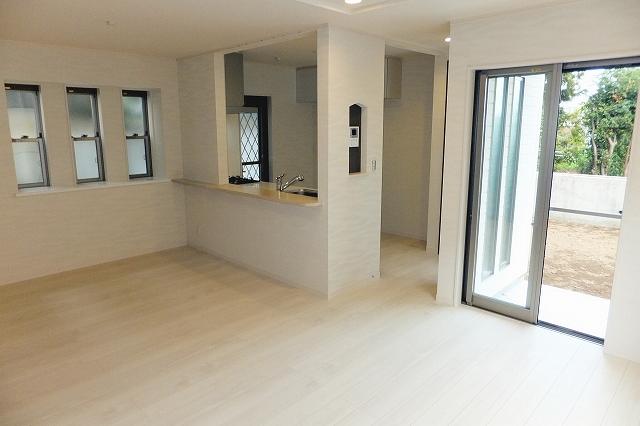 Living. Indoor (October 10, 2013) Shooting