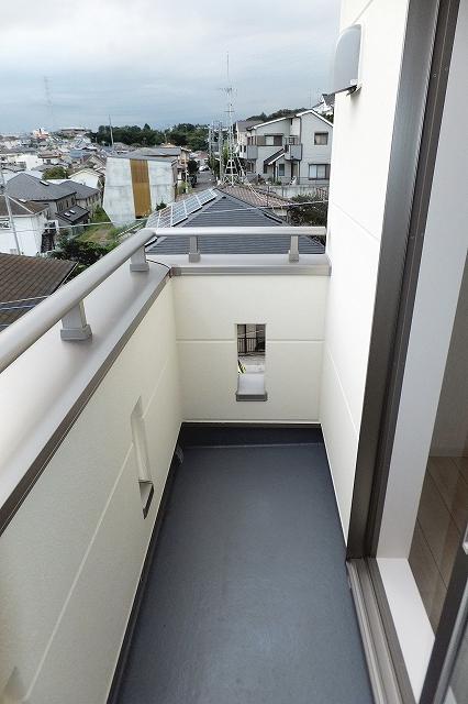 Balcony. (October 10, 2013) Shooting