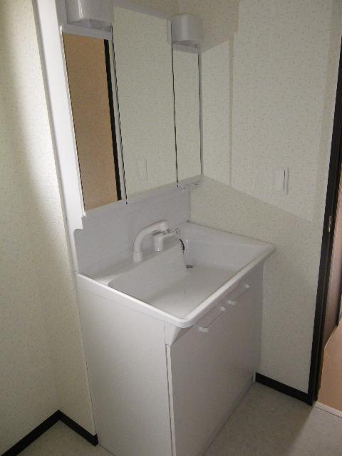 Same specifications photos (Other introspection)