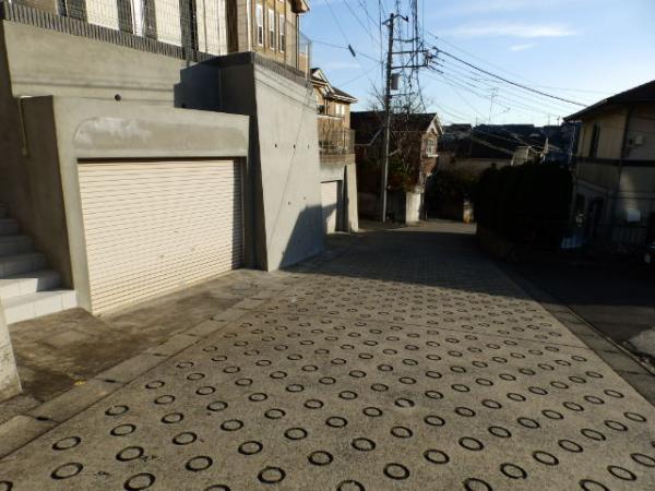 Local photos, including front road