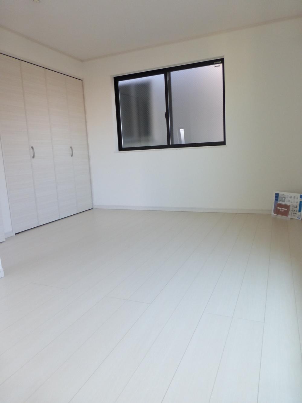 Non-living room. Indoor (December 15, 2013) Shooting