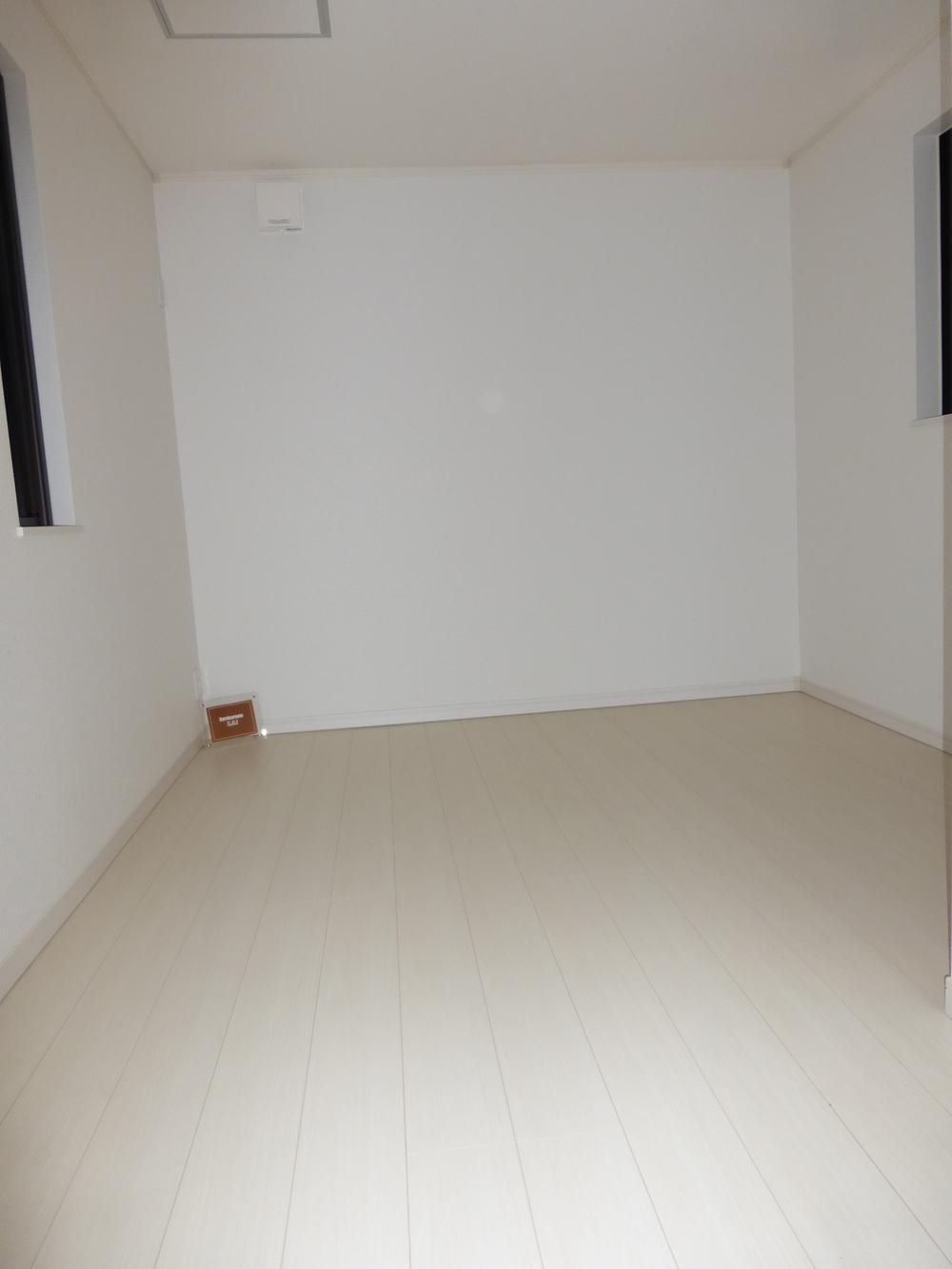 Non-living room. Indoor (December 15, 2013) Shooting