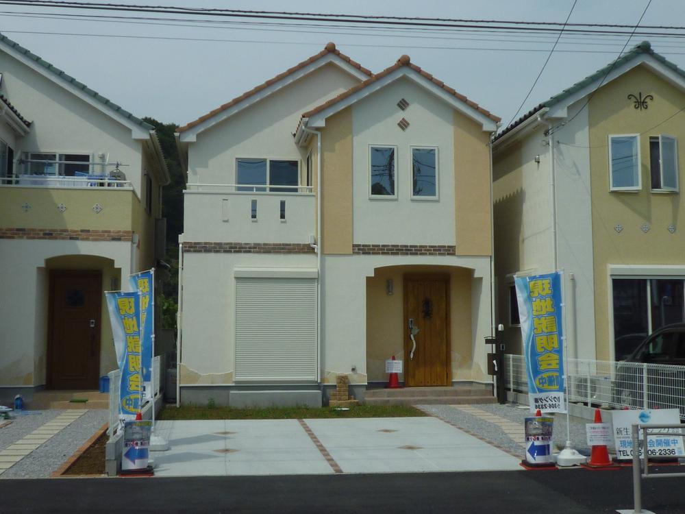 Local appearance photo. Local (June 2013) Shooting