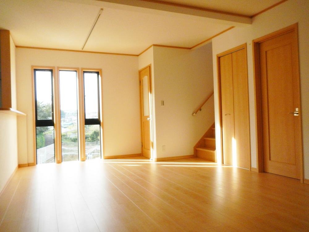 Construction ・ Construction method ・ specification. Antibacterial ・ We are using a floor material of non-wax.