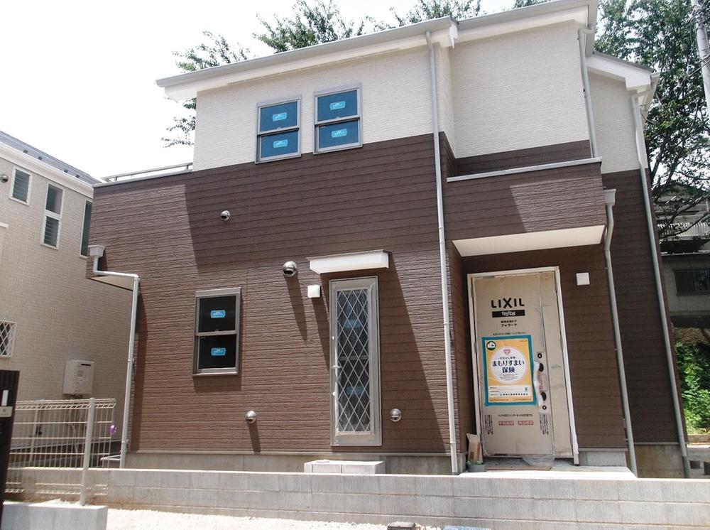 Local appearance photo. 5 Building site (July 2013) Shooting