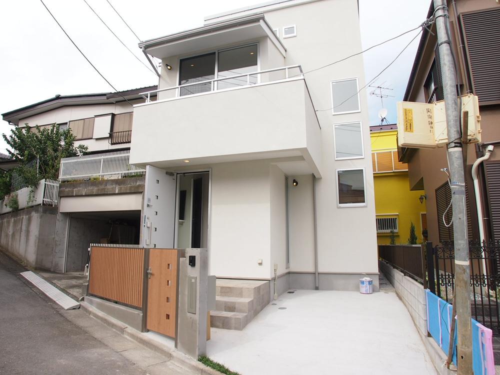 Local appearance photo. Local (late November 2013) Shooting