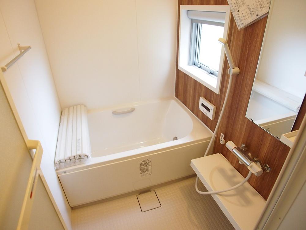 Bathroom. Bathroom (late November 2013) Shooting