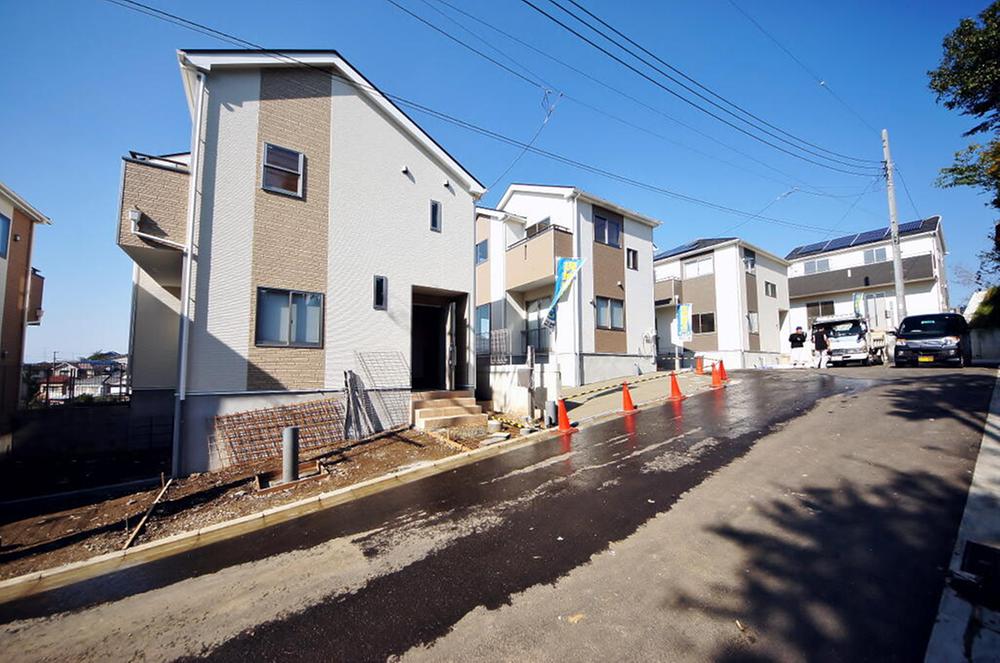 Local appearance photo