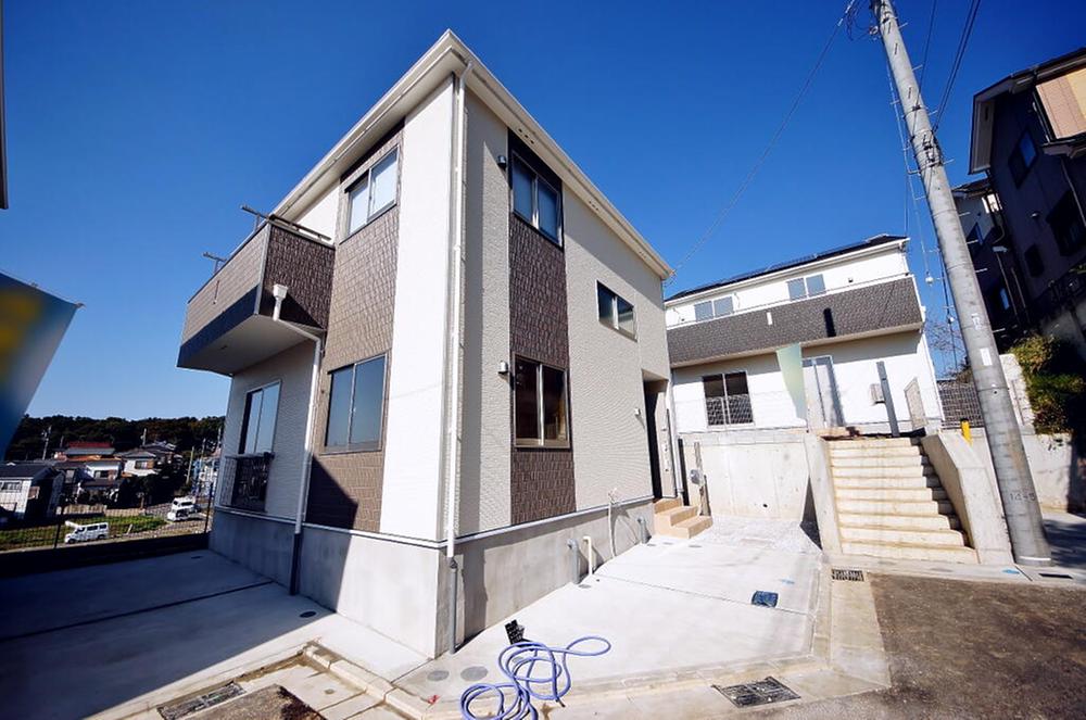 Local appearance photo