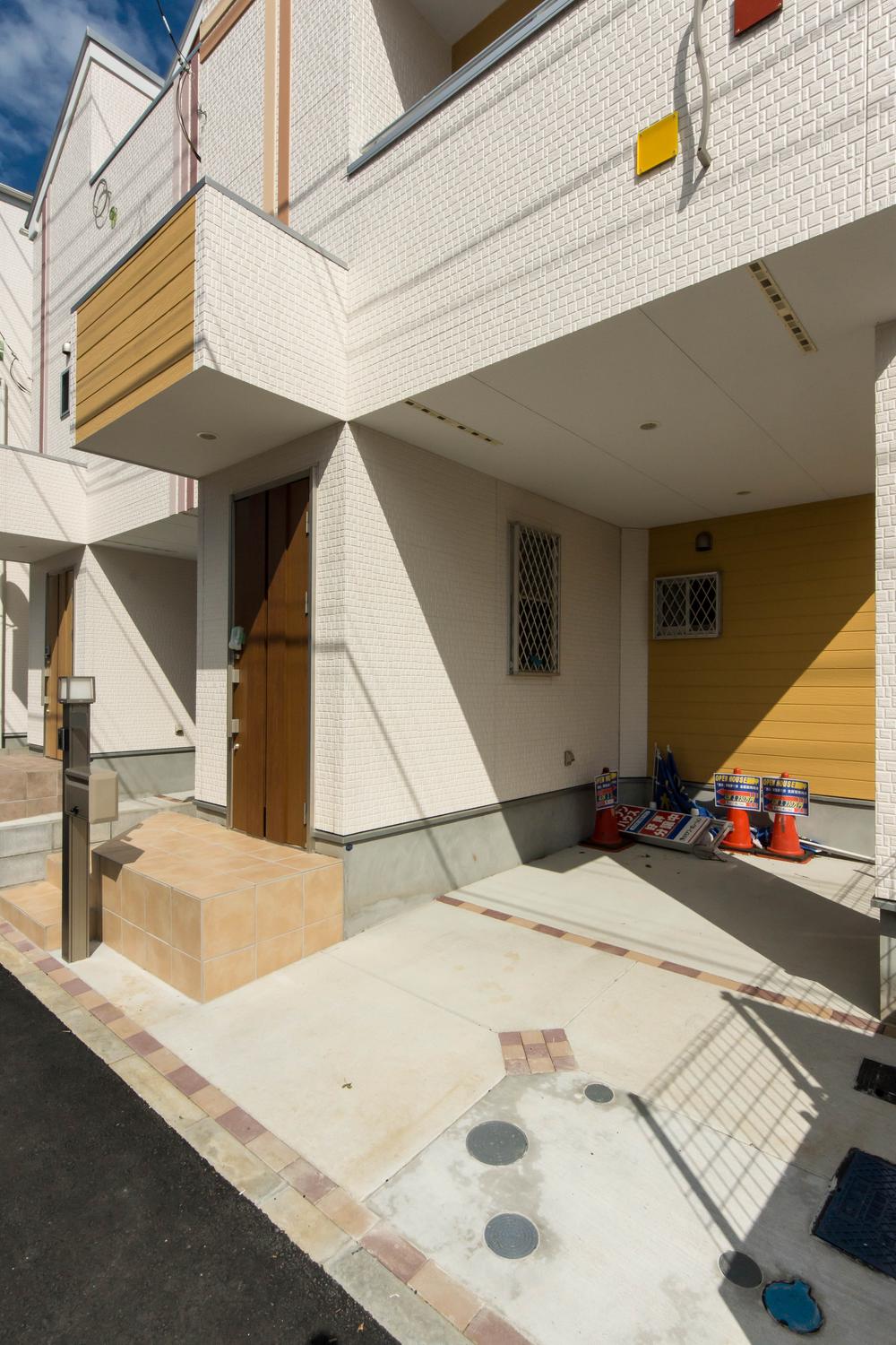 Parking lot. Built-in garage