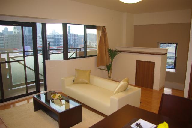 Living. Indoor (12 May 2013) Shooting