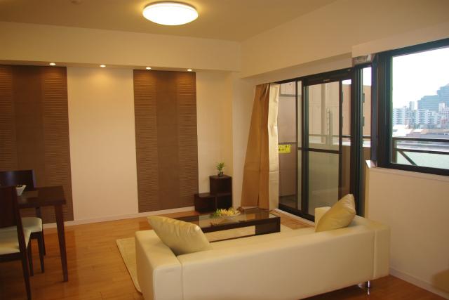 Living. Indoor (12 May 2013) Shooting