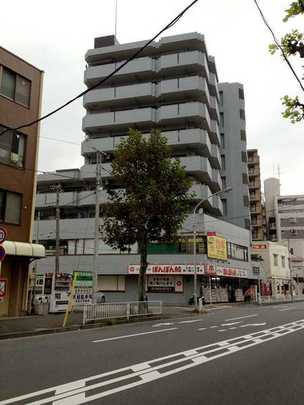 Local appearance photo