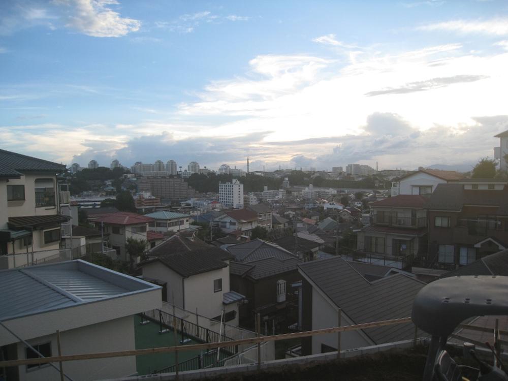 View photos from the dwelling unit. View from local (September 2013) Shooting