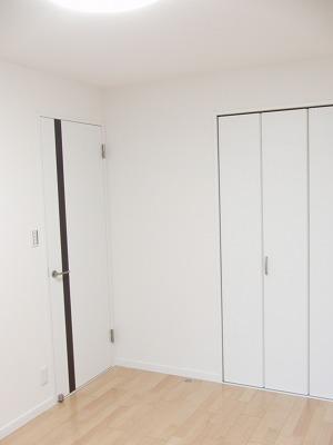 Other introspection. Western style room