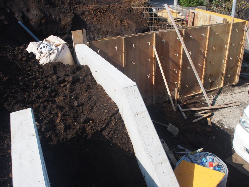 Local appearance photo. Local (11 May 2013) Shooting