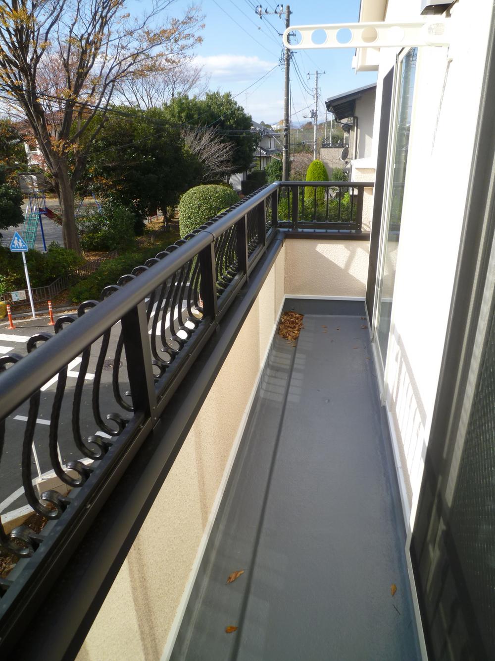 Balcony. 2013 November 28, 2008 shooting A Building