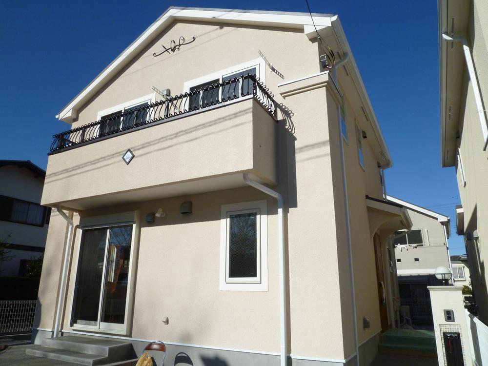 Local appearance photo. 2013 December 22, shooting A Building