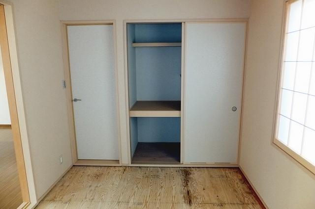 Non-living room. Indoor (November 23, 2013) Shooting Storage also firmly! Also in the drawing-room ◎