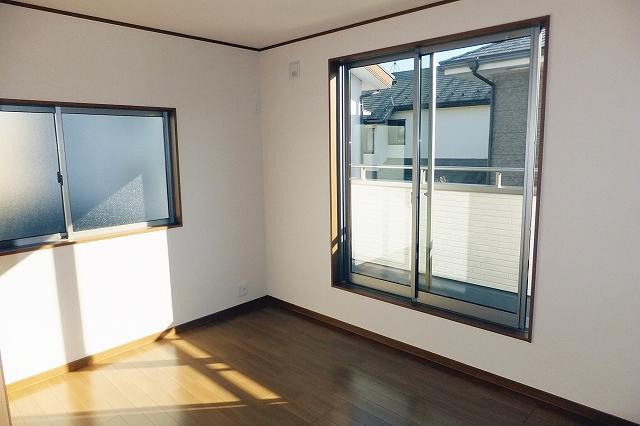 Non-living room. Indoor (November 23, 2013) Shooting All room 6 quires more!