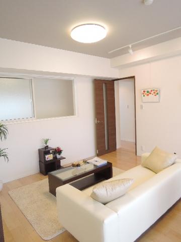 Living. Renovation already