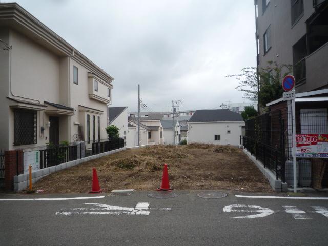 Local land photo. Local (10 May 2013) Shooting