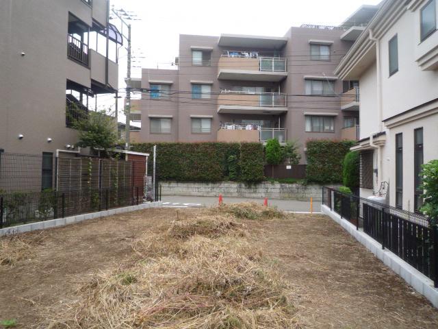 Local land photo. Local (10 May 2013) Shooting