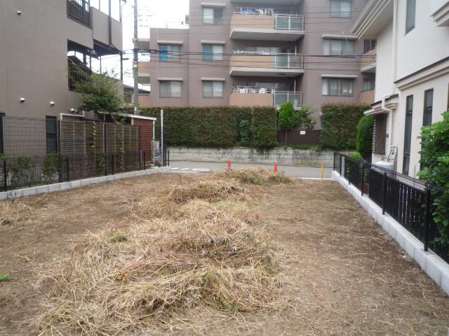 Local land photo. Local (10 May 2013) Shooting