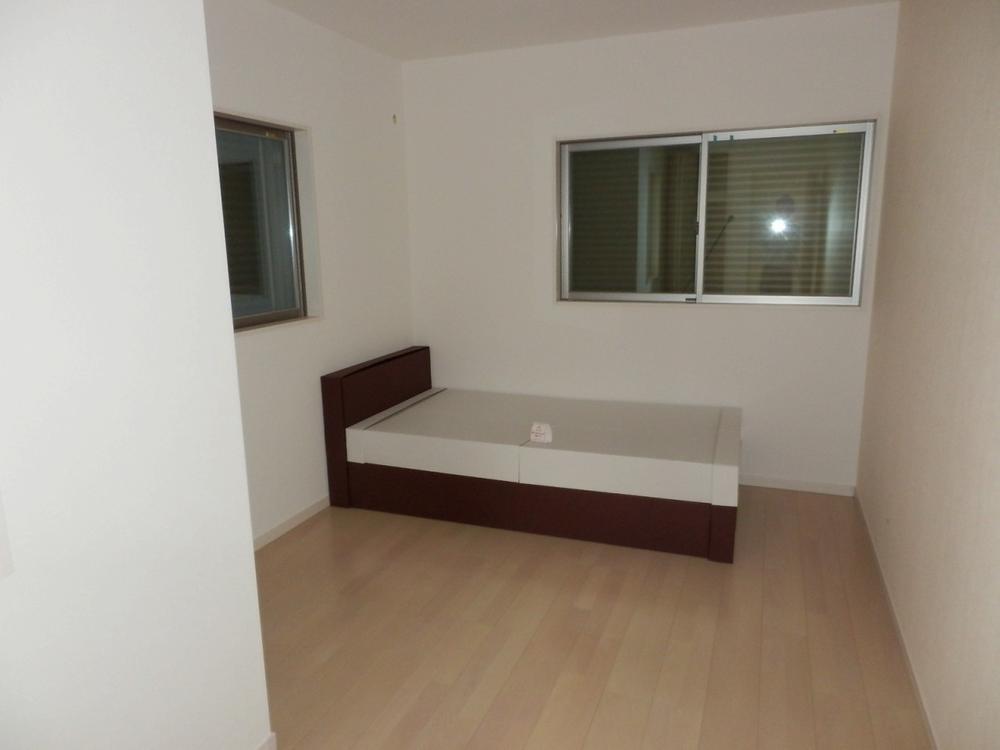 Same specifications photos (Other introspection). The company specification example photo  Western style room