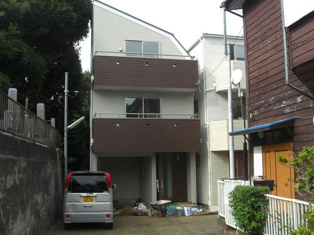 Local appearance photo. Local shooting