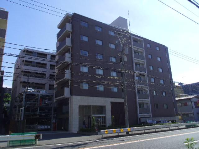 Local appearance photo. Beautiful is the shape the apartment