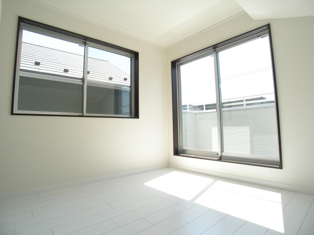 Same specifications photos (Other introspection). ( Building) same specification