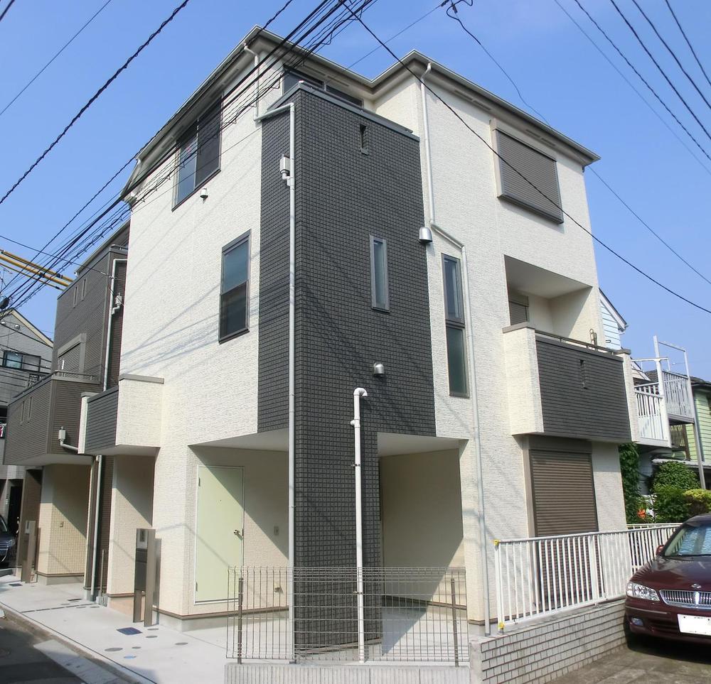 Same specifications photos (appearance). ( Building) same specification