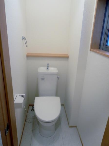 Toilet