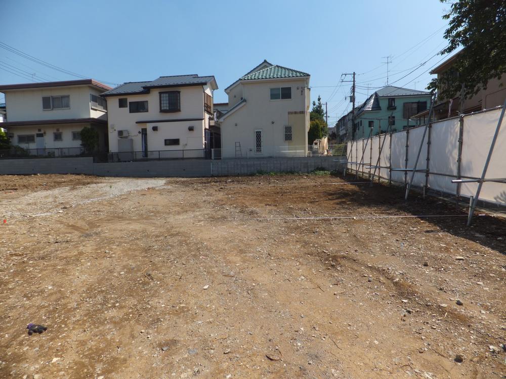 Local appearance photo. "Lot 6" than shooting the southeast side subdivision within the (September 2013)