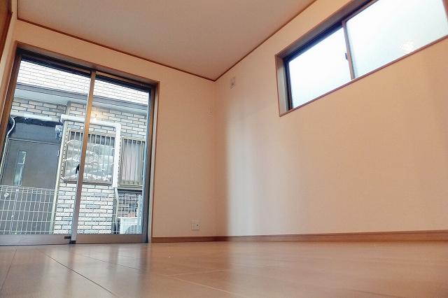 Non-living room. Indoor (December 16, 2013) Shooting