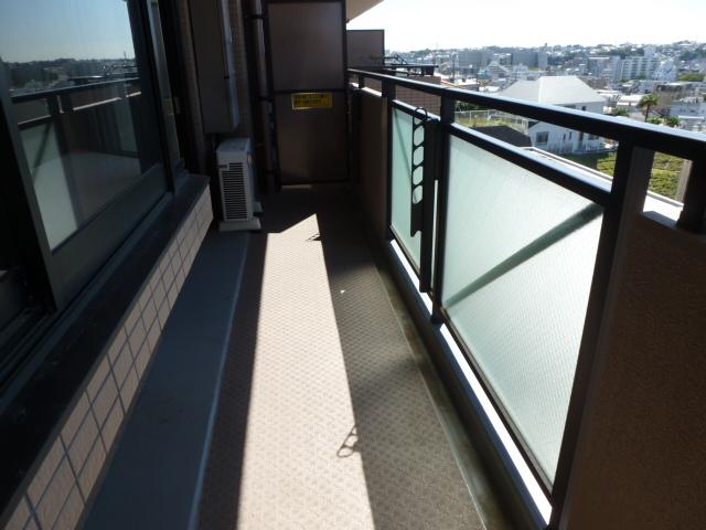 Balcony. Local (September 2013) Shooting