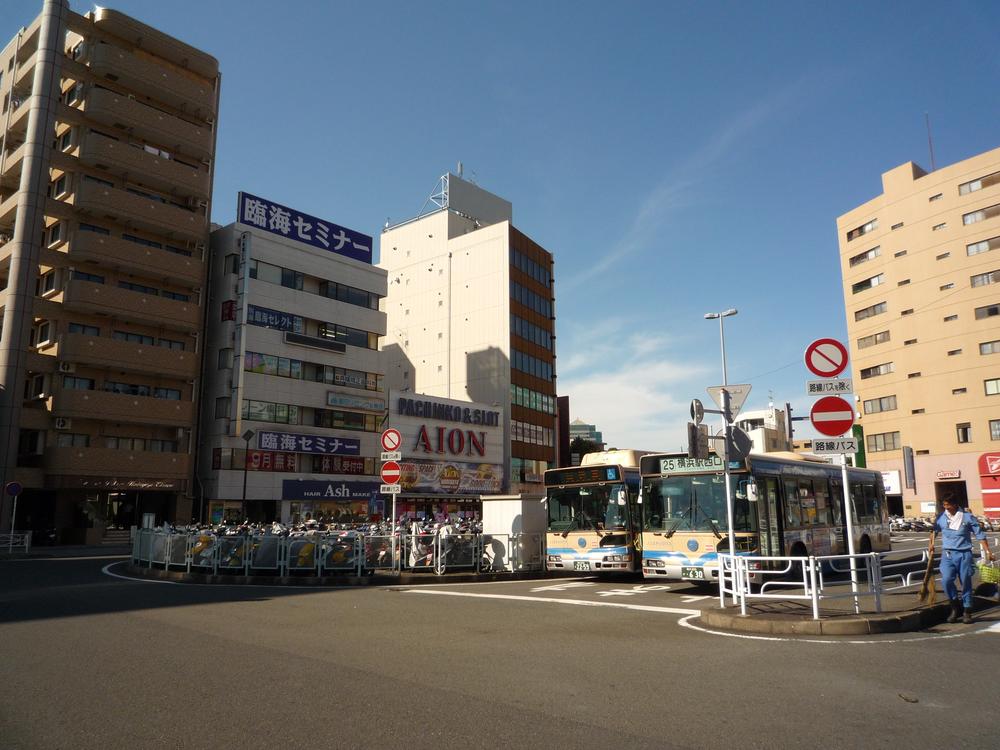 station. JR Hodogaya Station Shops are enriched, Convenient to shopping.