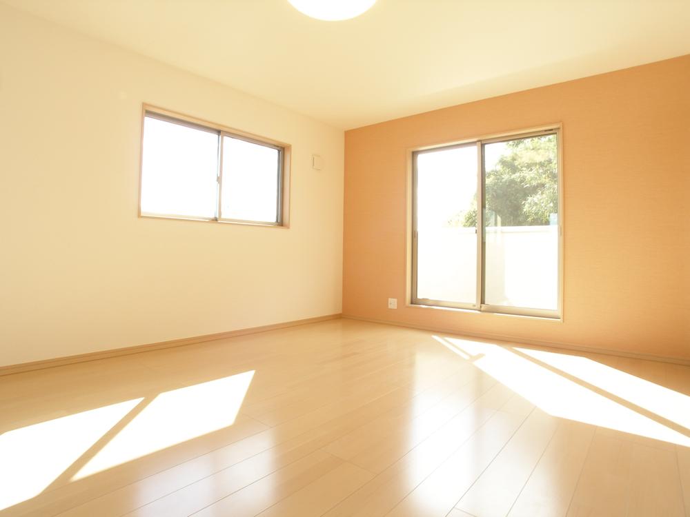 Same specifications photos (living). ( Building) same specification