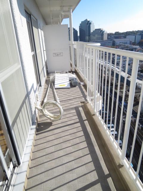 Balcony. Local (11 May 2013) Shooting