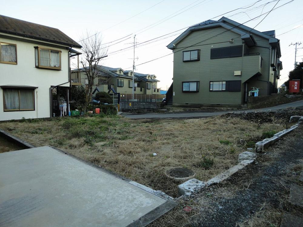 Local appearance photo. Local (12 May 2013) Shooting