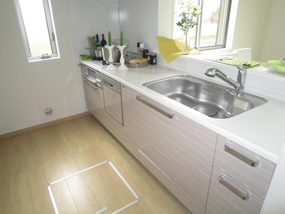 Same specifications photo (kitchen). Same specifications