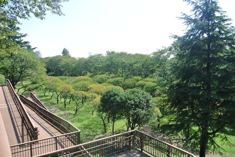 park. 600m to Hodogaya-ku, park