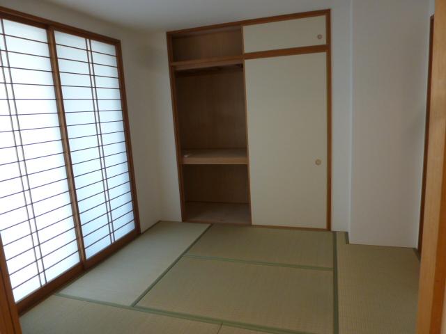 Non-living room. Japanese-style room (10 May 2013) Shooting