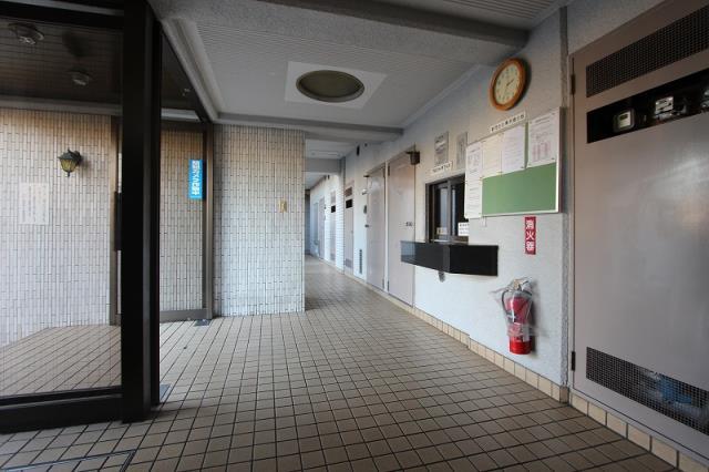 lobby