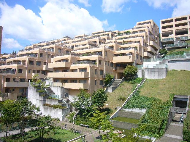 Local appearance photo. Building appearance