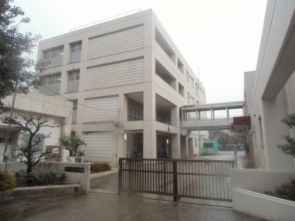 Primary school. Bukko until elementary school 1700m